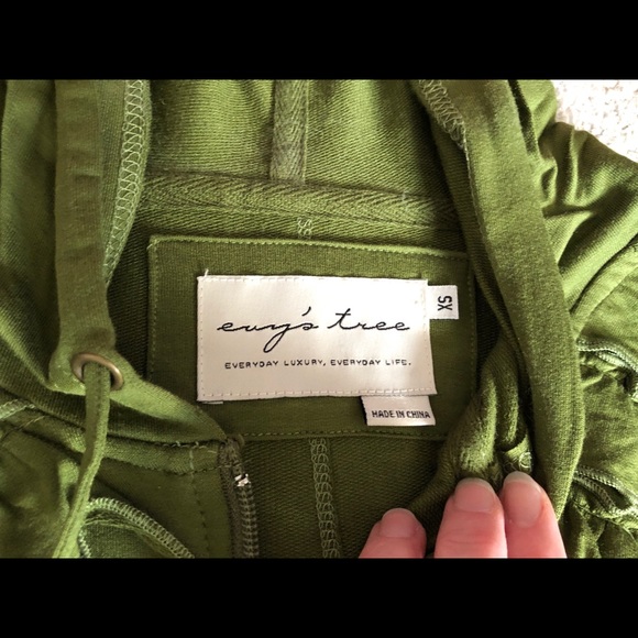 EVY’S Tree Reece in Green - Picture 2 of 2